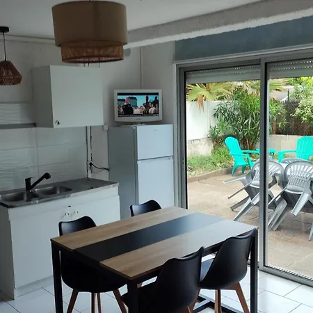 T2 Rdc Avec Jardin, Cap D'agde, Secteur Falaise, 100 M Plage, Clim, Wifi, Parking شقة *